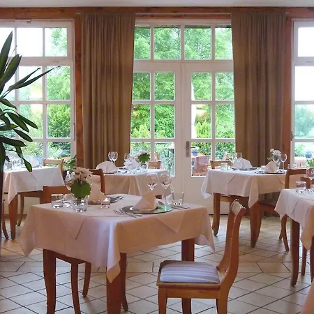 Hotel Gutshof Leizen