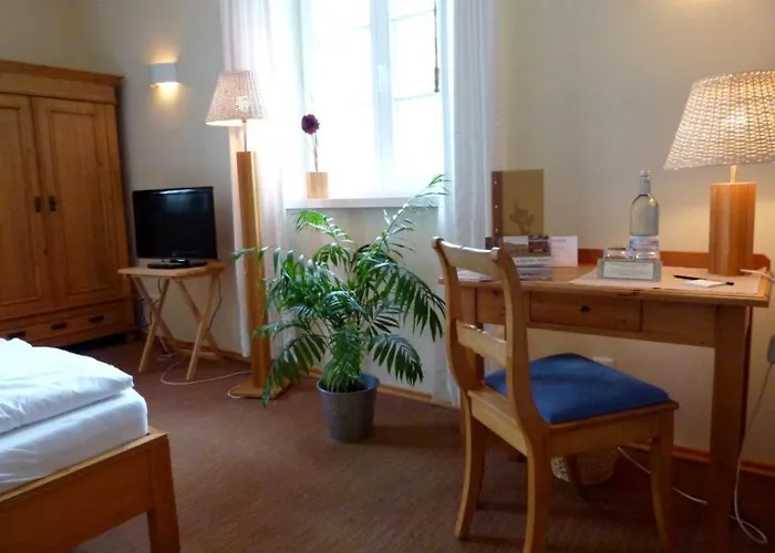Gutshof Hotel Leizen